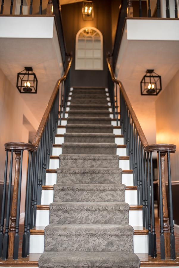 Creekside Inn Oneida Extérieur photo