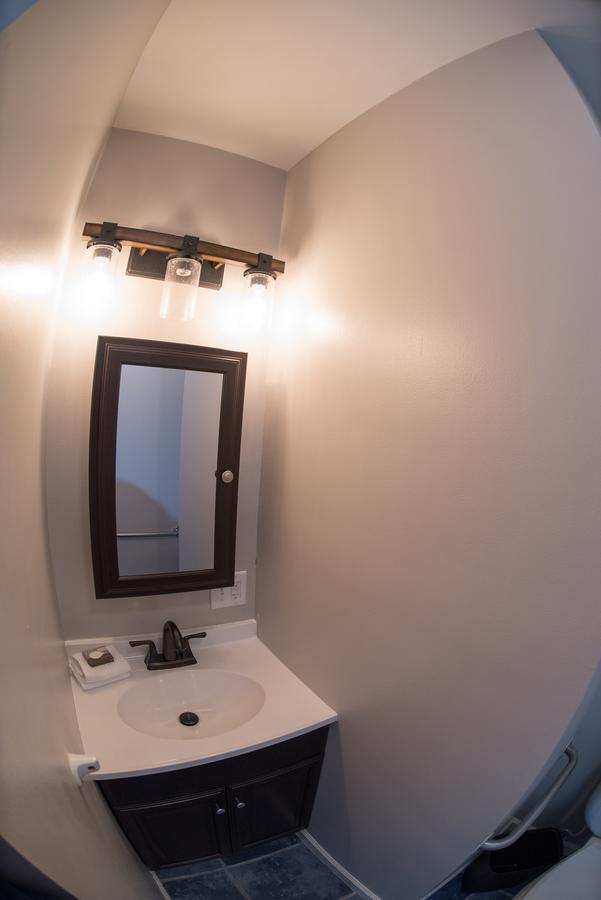 Creekside Inn Oneida Extérieur photo